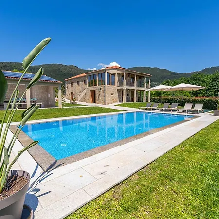 Casa Da Ana - With Private Pool And Garden Moreira do Lima