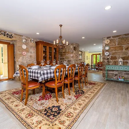וילה Casa Da Ana - With Private Pool And Garden Moreira do Lima