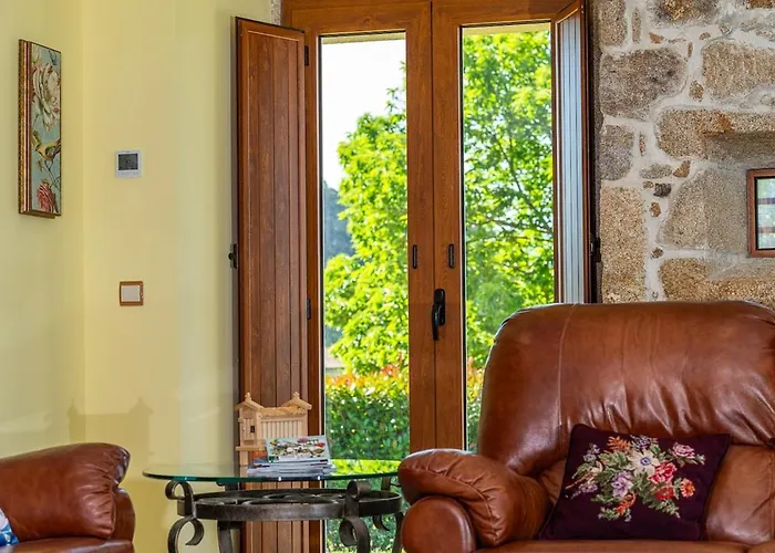 Casa Da Ana - With Private Pool And Garden Moreira do Lima