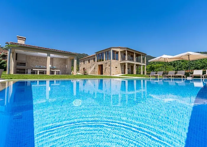 Casa Da Ana - With Private Pool And Garden Moreira do Lima